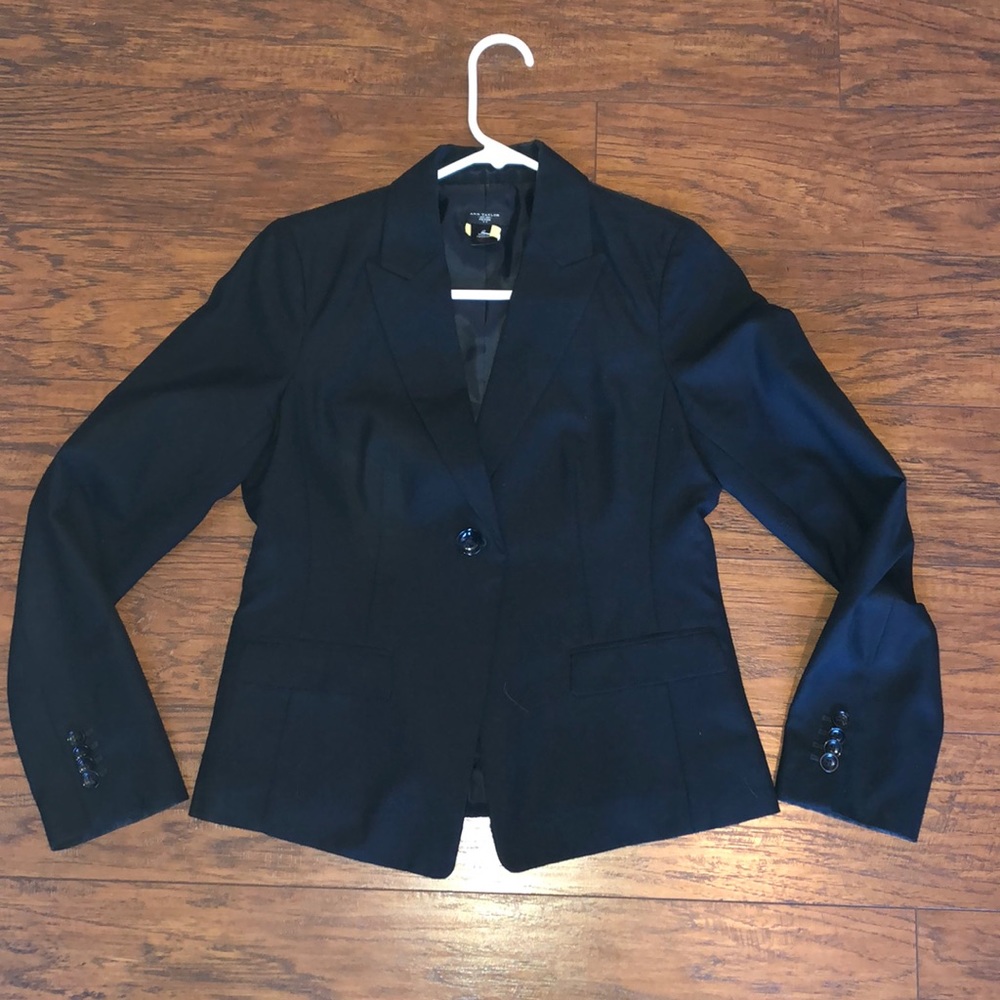 Like New Anne Taylor Blazer